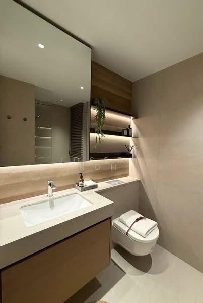 Thomson Reserve, Bright Hill Drive, 3 Bedrooms, 836 sqft, Condominium For Sale, by Joseph Koh, 500168370 - Bathroom - PropertyGuru.com.sg