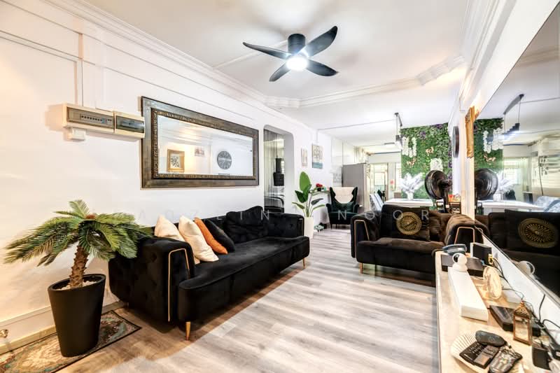 106 Ang Mo Kio Avenue 4, 106 Ang Mo Kio Avenue 4, 3 Bedrooms, 797 sqft, HDB Flat For Sale, by Fadzlin MNoor, 500168398 - Living Room - PropertyGuru.com.sg