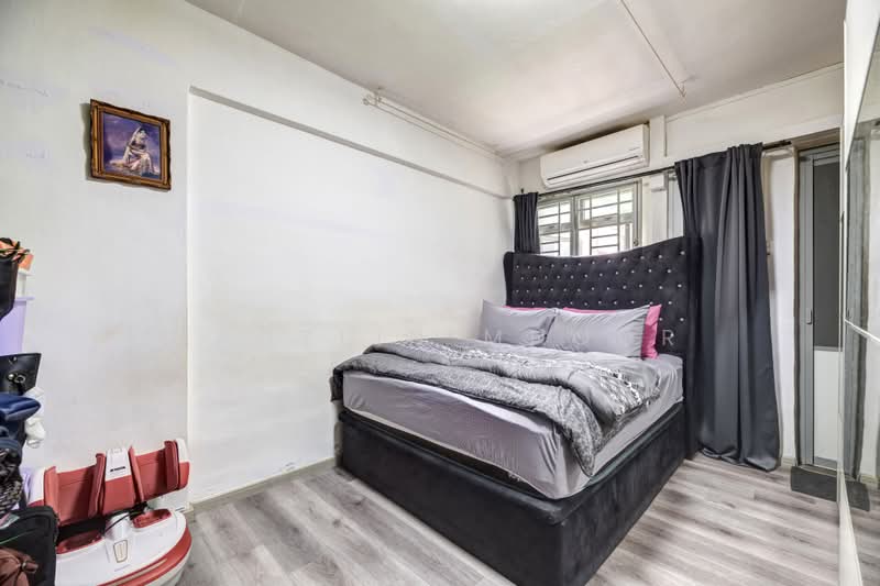 106 Ang Mo Kio Avenue 4, 106 Ang Mo Kio Avenue 4, 3 Bedrooms, 797 sqft, HDB Flat For Sale, by Fadzlin MNoor, 500168398 - Bedroom - PropertyGuru.com.sg