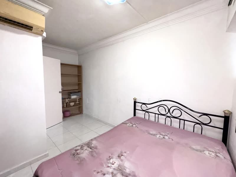 668A Jurong West Street 64, 668A Jurong West Street 64, 3 Bedrooms, 914 sqft, HDB Flat For Sale, by Kelvin Neo, 500168402 - Bedroom - PropertyGuru.com.sg