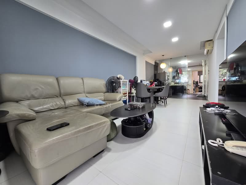 116 Bedok North Road, 116 Bedok North Road, 3 Bedrooms, 786 sqft, HDB Flat For Sale, by Ron Loh, 500168410 - Living Room - PropertyGuru.com.sg