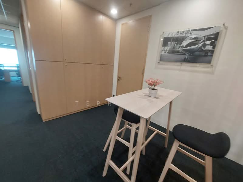 Suntec City Tower, 6 Temasek Boulevard, 4,833 sqft, Office For Sale, by Terri Lee, 500168412 - Interior - CommercialGuru.com.sg