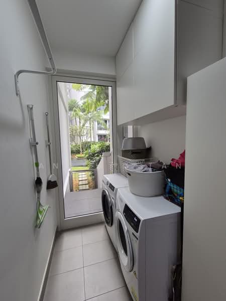 Turquoise, 51 Cove Drive, 3 Bedrooms, 2,573 sqft, Condominium For Rent, by Angelyn Tan, 500168420 - Interior - PropertyGuru.com.sg