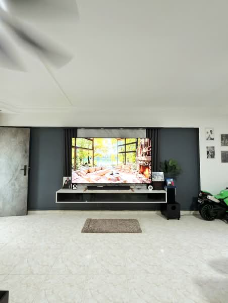 293 Tampines Street 22, 293 Tampines Street 22, 3 Bedrooms, 1,119 sqft, HDB Flat For Sale, by Zai ., 500168423 - Living Room - PropertyGuru.com.sg