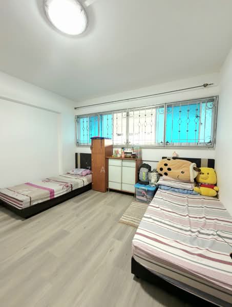293 Tampines Street 22, 293 Tampines Street 22, 3 Bedrooms, 1,119 sqft, HDB Flat For Sale, by Zai ., 500168423 - Bedroom - PropertyGuru.com.sg