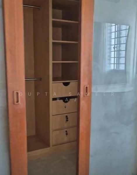 21 Holland Drive, 21 Holland Drive, Room Rental, 200 sqft, HDB Flat For Rent, by Gupta Sameer Raj, 500168428 - Interior - PropertyGuru.com.sg