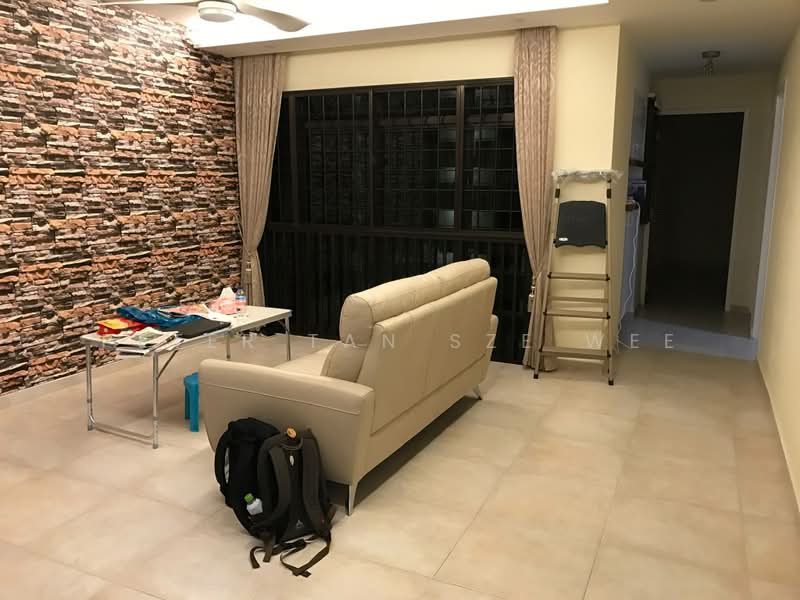 320D Anchorvale Drive, 320D Anchorvale Drive, Room Rental, 150 sqft, HDB Flat For Rent, by Peter Tan Sze Wee, 500168432 - Living Room - PropertyGuru.com.sg