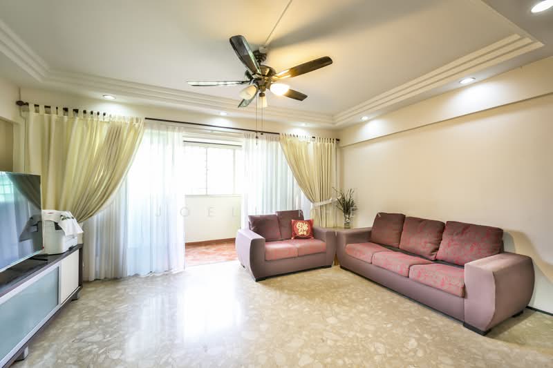 322A Jurong East Street 31, 322A Jurong East Street 31, 3 Bedrooms, 1,604 sqft, HDB Flat For Sale, by Joell Kher, 500168439 - Living Room - PropertyGuru.com.sg