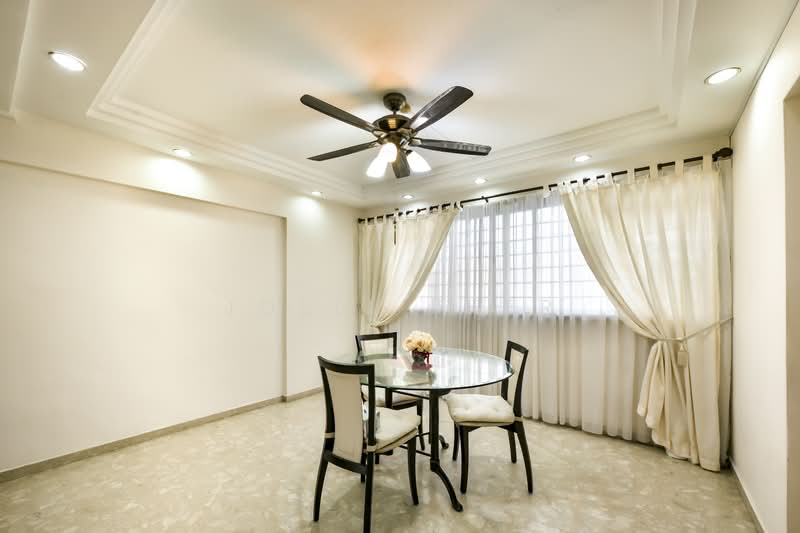 322A Jurong East Street 31, 322A Jurong East Street 31, 3 Bedrooms, 1,604 sqft, HDB Flat For Sale, by Joell Kher, 500168439 - Dining Room - PropertyGuru.com.sg