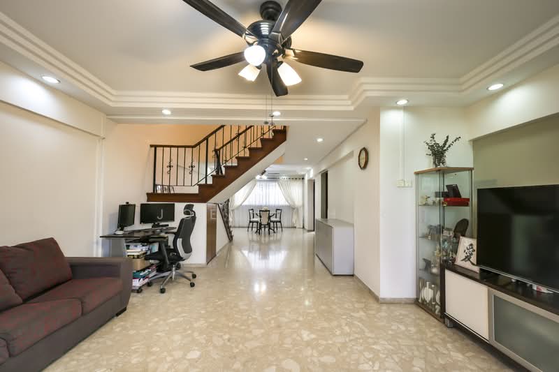 322A Jurong East Street 31, 322A Jurong East Street 31, 3 Bedrooms, 1,604 sqft, HDB Flat For Sale, by Joell Kher, 500168439 - Living Room - PropertyGuru.com.sg