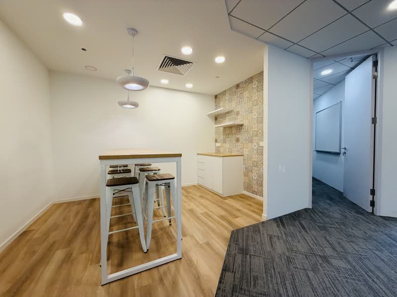 Republic Plaza, 9 Raffles Place, 1,647 sqft, Office For Rent, by Preston Tan, 500168441 - Interior - CommercialGuru.com.sg