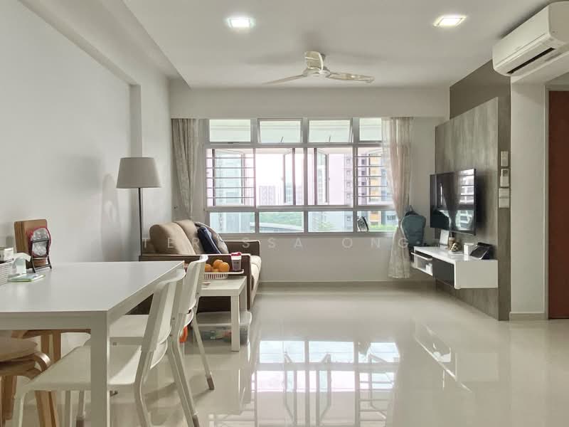 329A Anchorvale Street, 329A Anchorvale Street, Room Rental, 108 sqft, HDB Flat For Rent, by Teressa Ong, 500168442 - Living Room - PropertyGuru.com.sg
