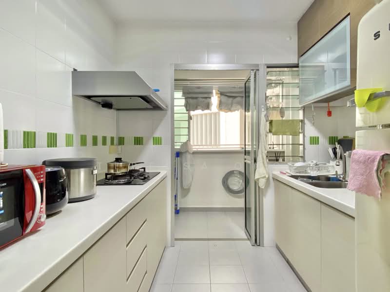 329A Anchorvale Street, 329A Anchorvale Street, Room Rental, 108 sqft, HDB Flat For Rent, by Teressa Ong, 500168442 - Kitchen - PropertyGuru.com.sg