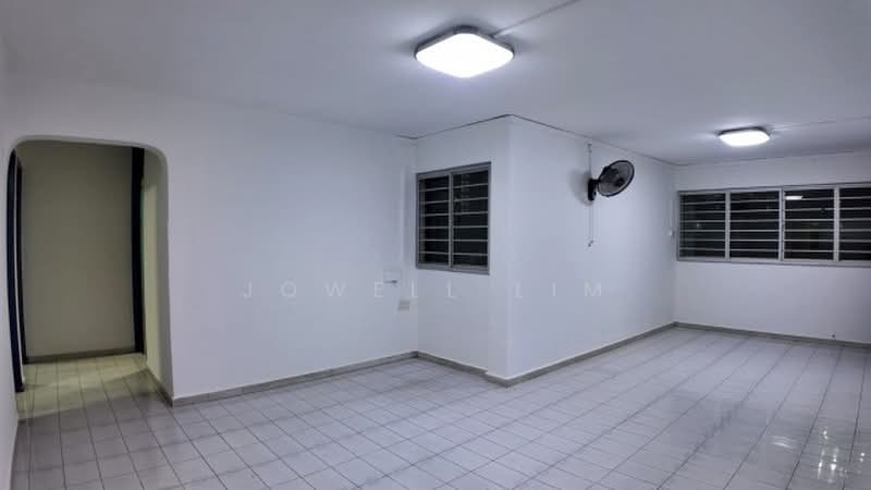 106 Woodlands Street 13, 106 Woodlands Street 13, 3 Bedrooms, 1,033 sqft, HDB Flat For Sale, by Jowell Lim, 500168446 - PropertyGuru.com.sg