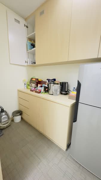 Fitted Office Near Novena Mrt, , 797 sqft, Office For Rent, by Lance Teo, 500168453 - Kitchen - CommercialGuru.com.sg