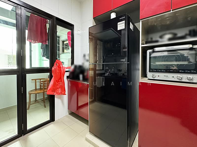 462B Blossom Spring @ Yishun, 462B Yishun Avenue 6, 3 Bedrooms, 1,001 sqft, HDB Flat For Sale, by Chal Sulaiman, 500168455 - Kitchen - PropertyGuru.com.sg