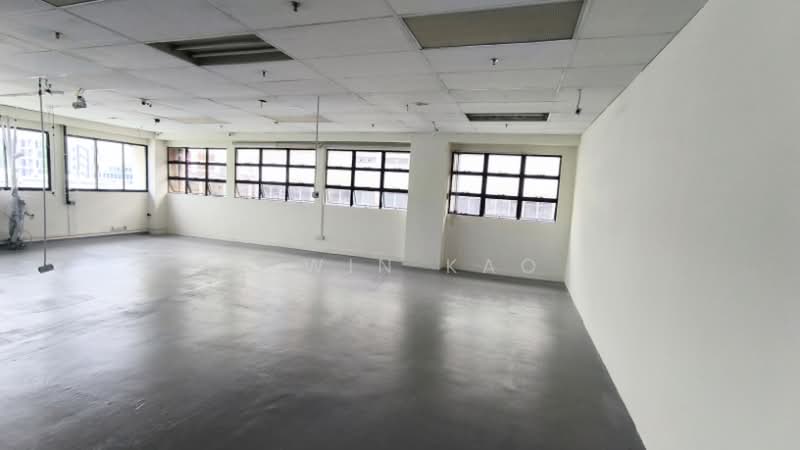 Genting Building, 83 Genting Lane, 1,213 sqft, Light Industrial (B1) For Rent, by Irwin Kao, 500168468 - Interior - CommercialGuru.com.sg
