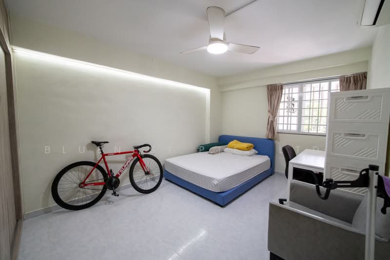 422 Tampines Street 41, 422 Tampines Street 41, 3 Bedrooms, 1,119 sqft, HDB Flat For Sale, by KENNETH CHUA, 500168469 - Bedroom - PropertyGuru.com.sg