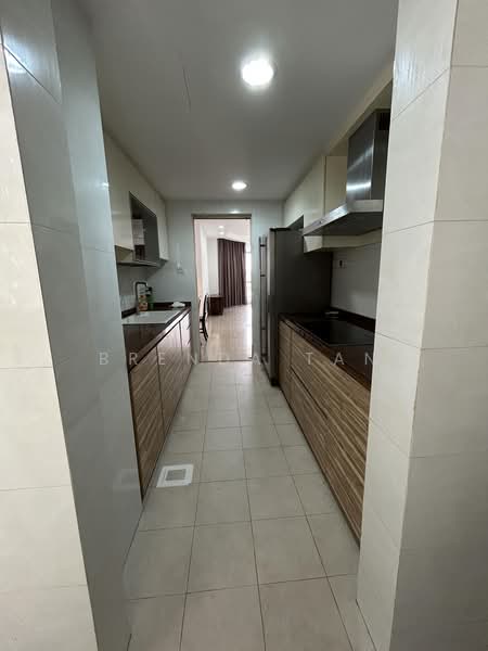 Bullion Park, 170 Lentor Loop, 3 Bedrooms, 1,238 sqft, Condominium For Sale, by Brenda Tan, 500168471 - Kitchen - PropertyGuru.com.sg