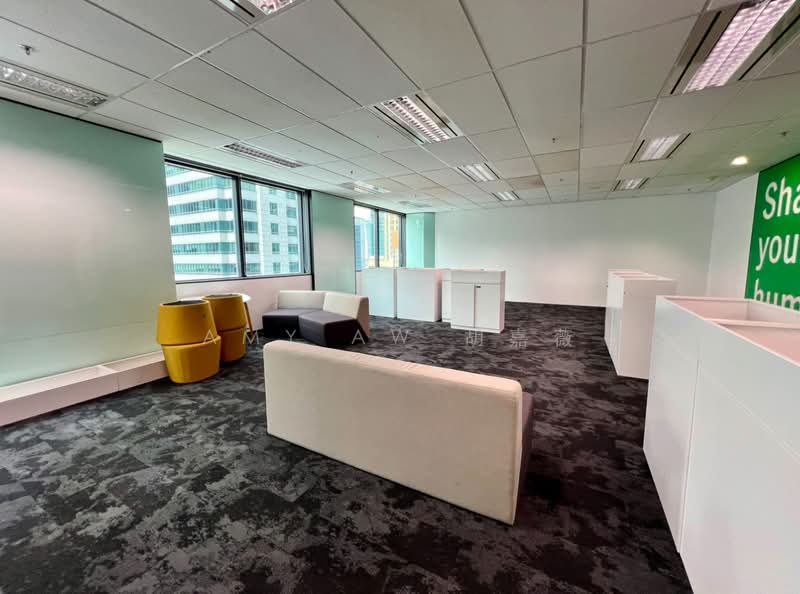RAFFLES PLACE | Fitted Office | Sheltered to MRT Station |, Telok Ayer / Raffles Place MRT, 3,025 sqft, Office For Rent, by Amy Aw 胡嘉薇, 500168475 - CommercialGuru.com.sg