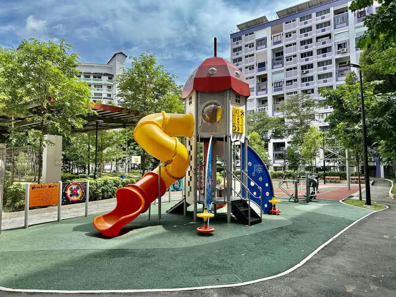 535 Serangoon North Avenue 4, 535 Serangoon North Avenue 4, 4 Bedrooms, 1,603 sqft, HDB Flat For Sale, by Evon Tan 陈玉凤, 500168482 - Exterior - PropertyGuru.com.sg