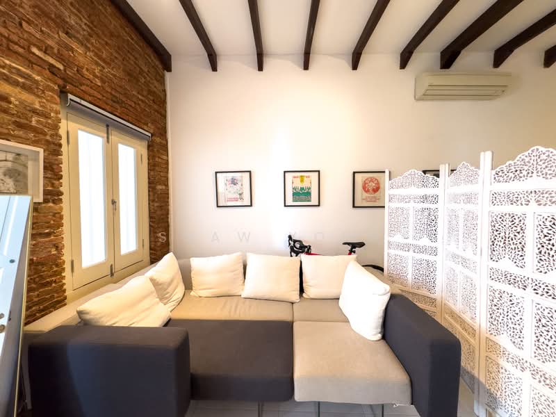 Everton Road, Everton Road, 1 Bedroom, 1,200 sqft, Conservation House For Rent, by Shaw Yong, 500168483 - Living Room - PropertyGuru.com.sg