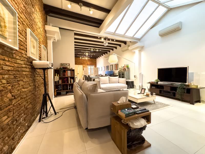 Everton Road, Everton Road, 1 Bedroom, 1,200 sqft, Conservation House For Rent, by Shaw Yong, 500168483 - Living Room - PropertyGuru.com.sg