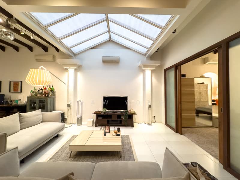 Everton Road, Everton Road, 1 Bedroom, 1,200 sqft, Conservation House For Rent, by Shaw Yong, 500168483 - Living Room - PropertyGuru.com.sg