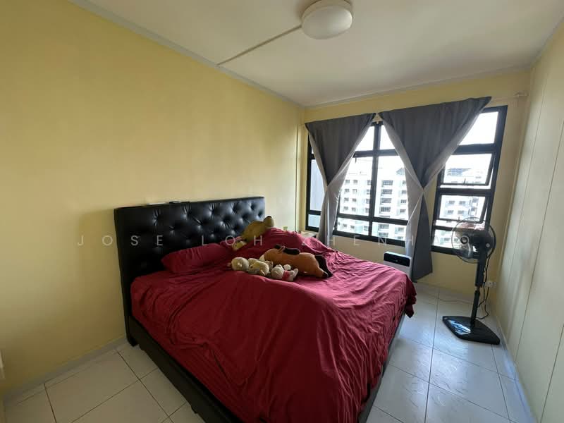 582 Woodlands Drive 16, 582 Woodlands Drive 16, 3 Bedrooms, 1,184 sqft, HDB Flat For Sale, by Jose Loh Zhenhao, 500168486 - Bedroom - PropertyGuru.com.sg