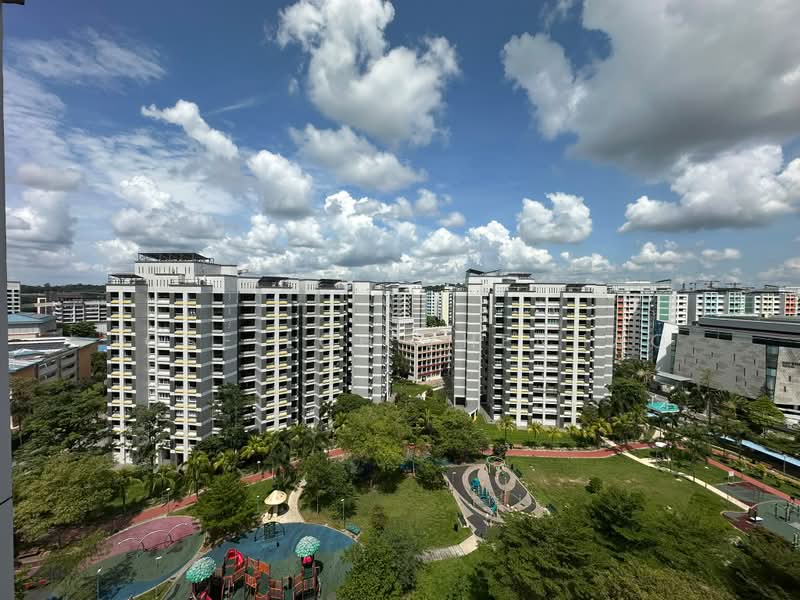 582 Woodlands Drive 16, 582 Woodlands Drive 16, 3 Bedrooms, 1,184 sqft, HDB Flat For Sale, by Jose Loh Zhenhao, 500168486 - Exterior - PropertyGuru.com.sg