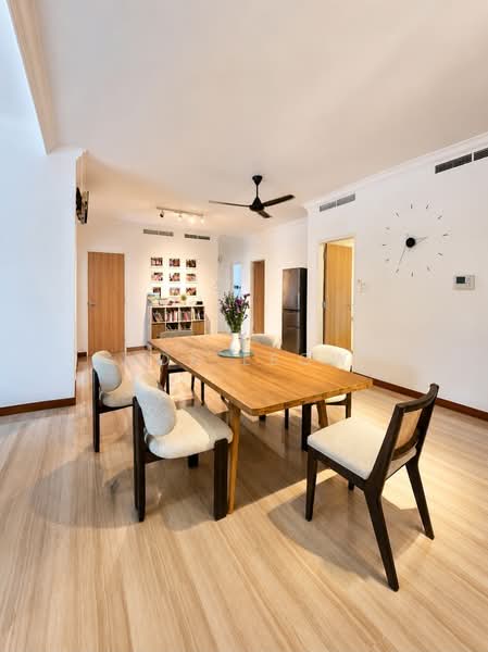 Astrid Meadows, 42 Coronation Road West, 3 Bedrooms, 2,056 sqft, Condominium For Rent, by Joe Leow, 500168489 - Dining Room - PropertyGuru.com.sg