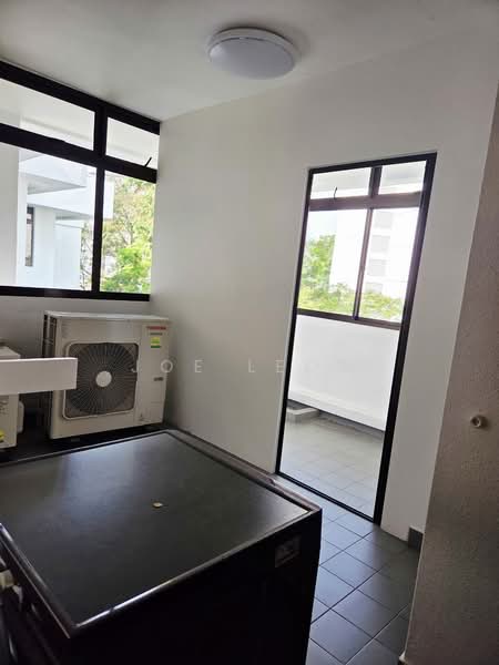 Astrid Meadows, 42 Coronation Road West, Tanglin / Holland / Bukit Timah, 3 Bedrooms, 2,056 sqft, Condominium For Rent, by Joe Leow, 500168489 - Yard. - PropertyGuru.com.sg