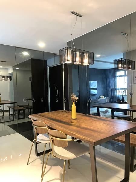 271B Sengkang Central, 271B Sengkang Central, 3 Bedrooms, 1,001 sqft, HDB Flat For Sale, by Carissa Wan, 500168490 - Dining Room - PropertyGuru.com.sg