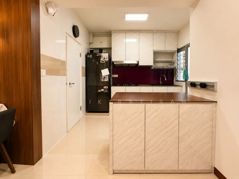 502C Yishun Street 51, 502C Yishun Street 51, 3 Bedrooms, 990 sqft, HDB Flat For Sale, by Taufik Batisah, 500168491 - Kitchen - PropertyGuru.com.sg
