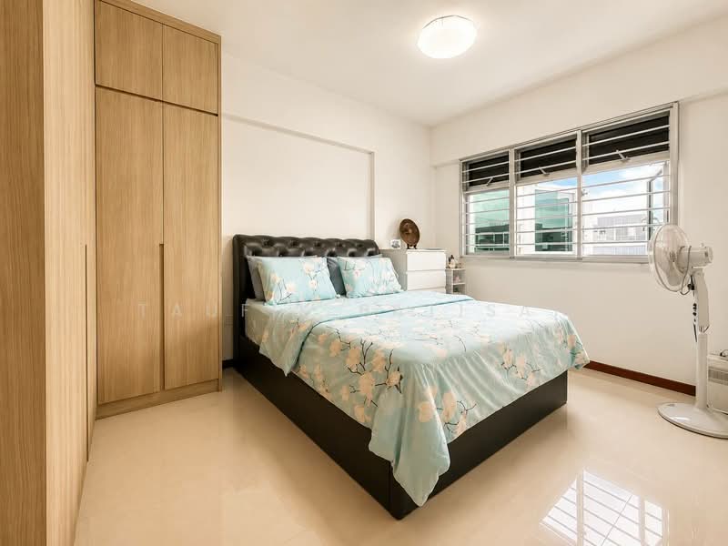 502C Yishun Street 51, 502C Yishun Street 51, 3 Bedrooms, 990 sqft, HDB Flat For Sale, by Taufik Batisah, 500168491 - Bedroom - PropertyGuru.com.sg