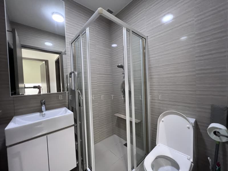 Sky Vue, Bishan Street 14, 2 Bedrooms, 678 sqft, Condominium For Sale, by Bennett Lee, 500168492 - Bathroom - PropertyGuru.com.sg