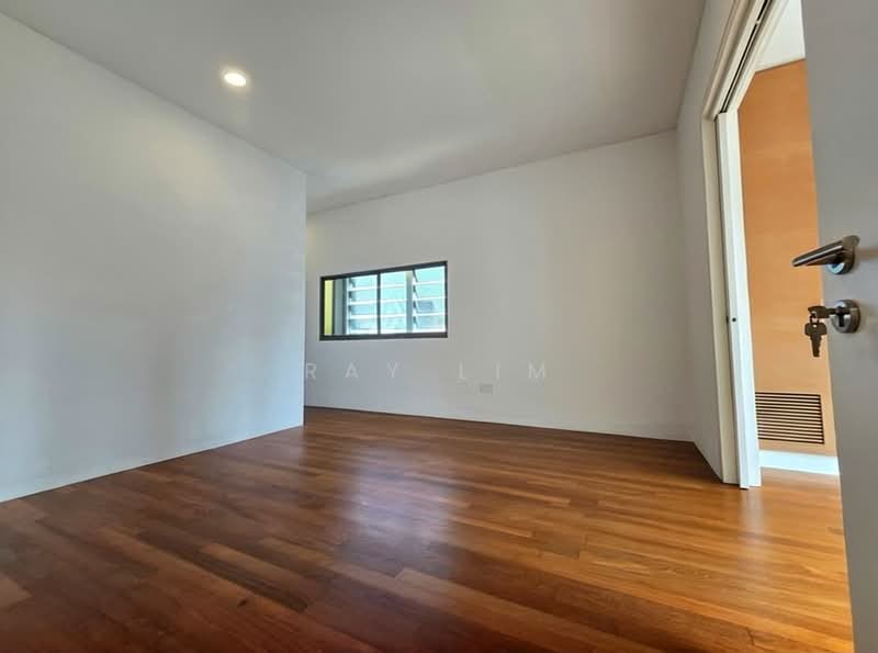 The Abode at Devonshire, 9 Devonshire Road, 3 Bedrooms, 2,723 sqft, Condominium For Sale, by Ray Lim, 500168507 - Bedroom - PropertyGuru.com.sg