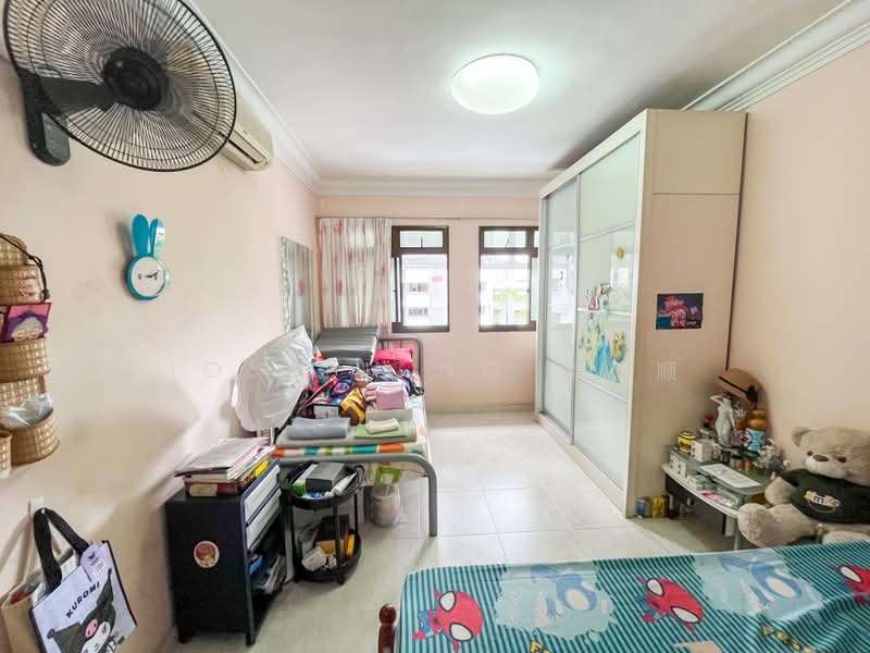 657A Jurong West Street 65, 657A Jurong West Street 65, 3 Bedrooms, 990 sqft, HDB Flat For Sale, by Joseph Ng 黄德顺, 500168511 - Bedroom - PropertyGuru.com.sg