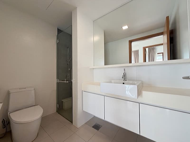 Park Natura, 37 Bukit Batok East Avenue 6, 4 Bedrooms, 2,863 sqft, Condominium For Sale, by Rica Yang, 500168515 - Bathroom - PropertyGuru.com.sg