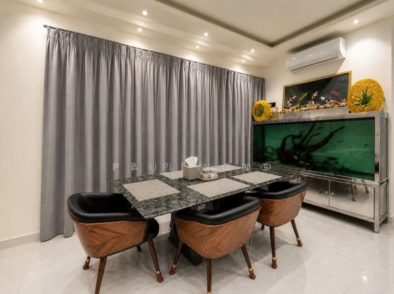 The Bayshore, 22 Bayshore Road, 3 Bedrooms, 1,259 sqft, Condominium For Sale, by Paul Wong, 500168519 - Dining Room - PropertyGuru.com.sg