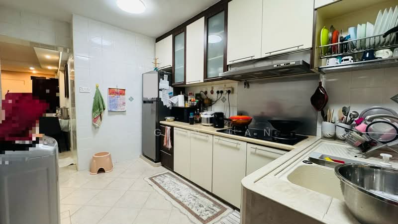104B Edgefield Plains, 104B Edgefield Plains, 3 Bedrooms, 968 sqft, HDB Flat For Rent, by Megan Tan, 500168520 - Kitchen - PropertyGuru.com.sg