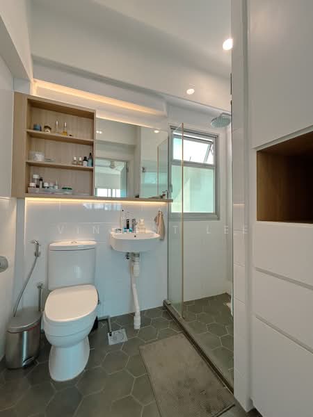 116A Jalan Tenteram, 116A Jalan Tenteram, 3 Bedrooms, 1,001 sqft, HDB Flat For Sale, by Vincent Lee, 500168524 - Bathroom - PropertyGuru.com.sg