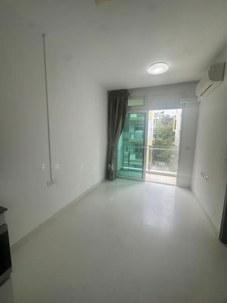 Parc Rosewood, 77 Rosewood Drive, 1 Bedroom, 432 sqft, Condominium For Sale, by Er Kang Lin, 500168528 - Balcony - PropertyGuru.com.sg