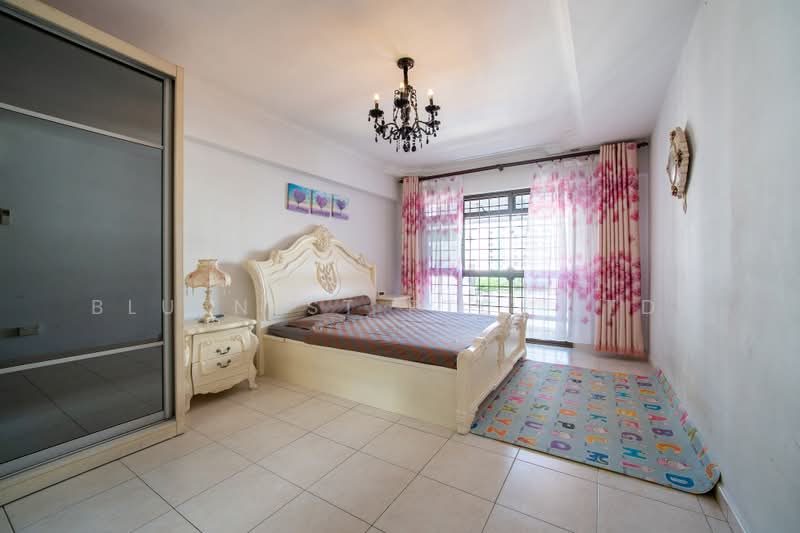 536 Woodlands Drive 14, 536 Woodlands Drive 14, 3 Bedrooms, 1,345 sqft, HDB Flat For Sale, by CLARENCE LIANG, 500168536 - Bedroom - PropertyGuru.com.sg