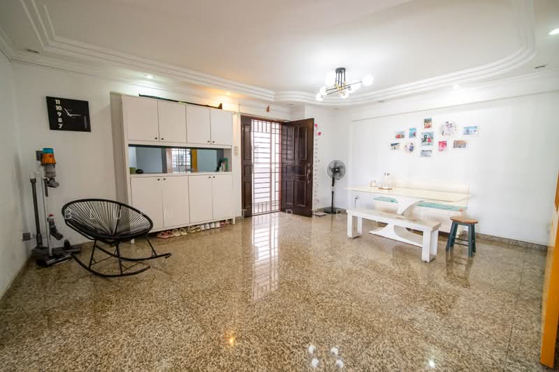 536 Woodlands Drive 14, 536 Woodlands Drive 14, 3 Bedrooms, 1,345 sqft, HDB Flat For Sale, by CLARENCE LIANG, 500168536 - Living Room - PropertyGuru.com.sg