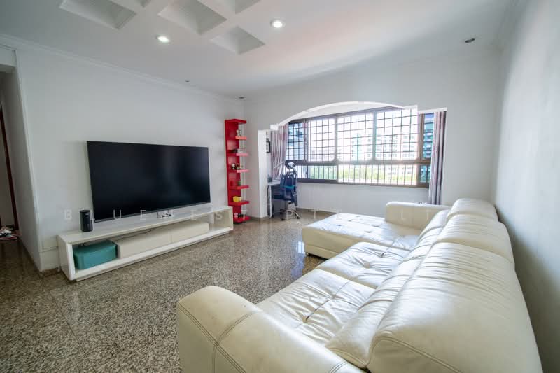 536 Woodlands Drive 14, 536 Woodlands Drive 14, 3 Bedrooms, 1,345 sqft, HDB Flat For Sale, by CLARENCE LIANG, 500168536 - Living Room - PropertyGuru.com.sg