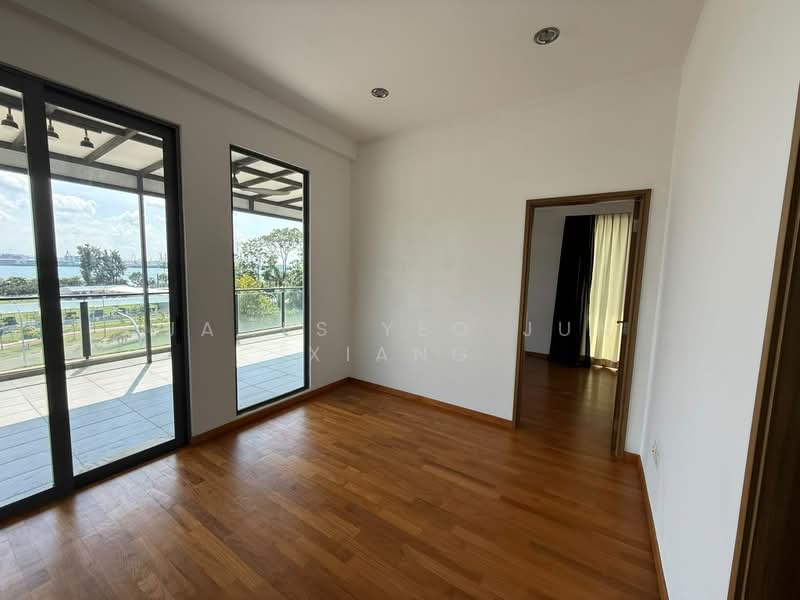 PONGGOL TWENTY FOURTH AVENUE BUNGALOW TO BE SOLD, Ponggol Twenty Fourth Avenue / Ponggol Seventeenth Avenue, 7 Bedrooms, 4,620 sqft, Bungalow House For Sale, by James Yeo Jun Xiang, 500168537 - PropertyGuru.com.sg