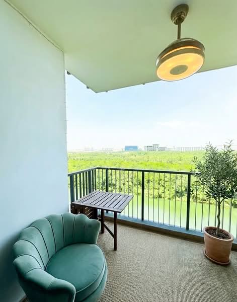 Kingsford Waterbay, 84 Upper Serangoon View, Room Rental, 250 sqft, Condominium For Rent, by Roland Ong, 500168544 - Balcony - PropertyGuru.com.sg