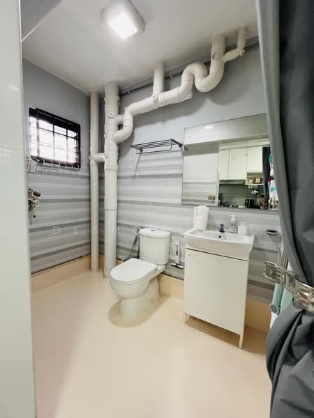 611 Bukit Panjang Ring Road, 611 Bukit Panjang Ring Road, 3 Bedrooms, 1,184 sqft, HDB Flat For Sale, by Desmond Lim, 500168555 - Bathroom - PropertyGuru.com.sg