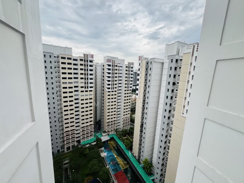 611 Bukit Panjang Ring Road, 611 Bukit Panjang Ring Road, 3 Bedrooms, 1,184 sqft, HDB Flat For Sale, by Desmond Lim, 500168555 - Exterior - PropertyGuru.com.sg